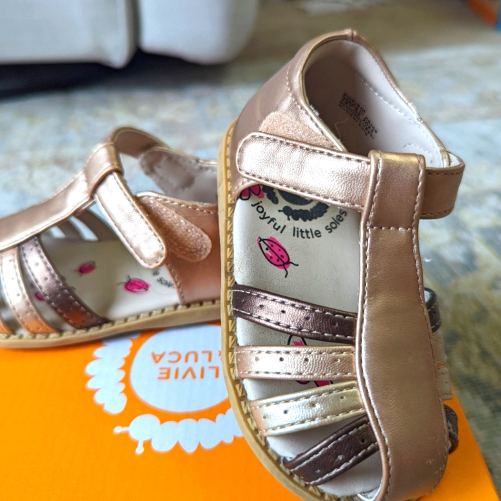 Livie & Luca Metallic sandal size 5